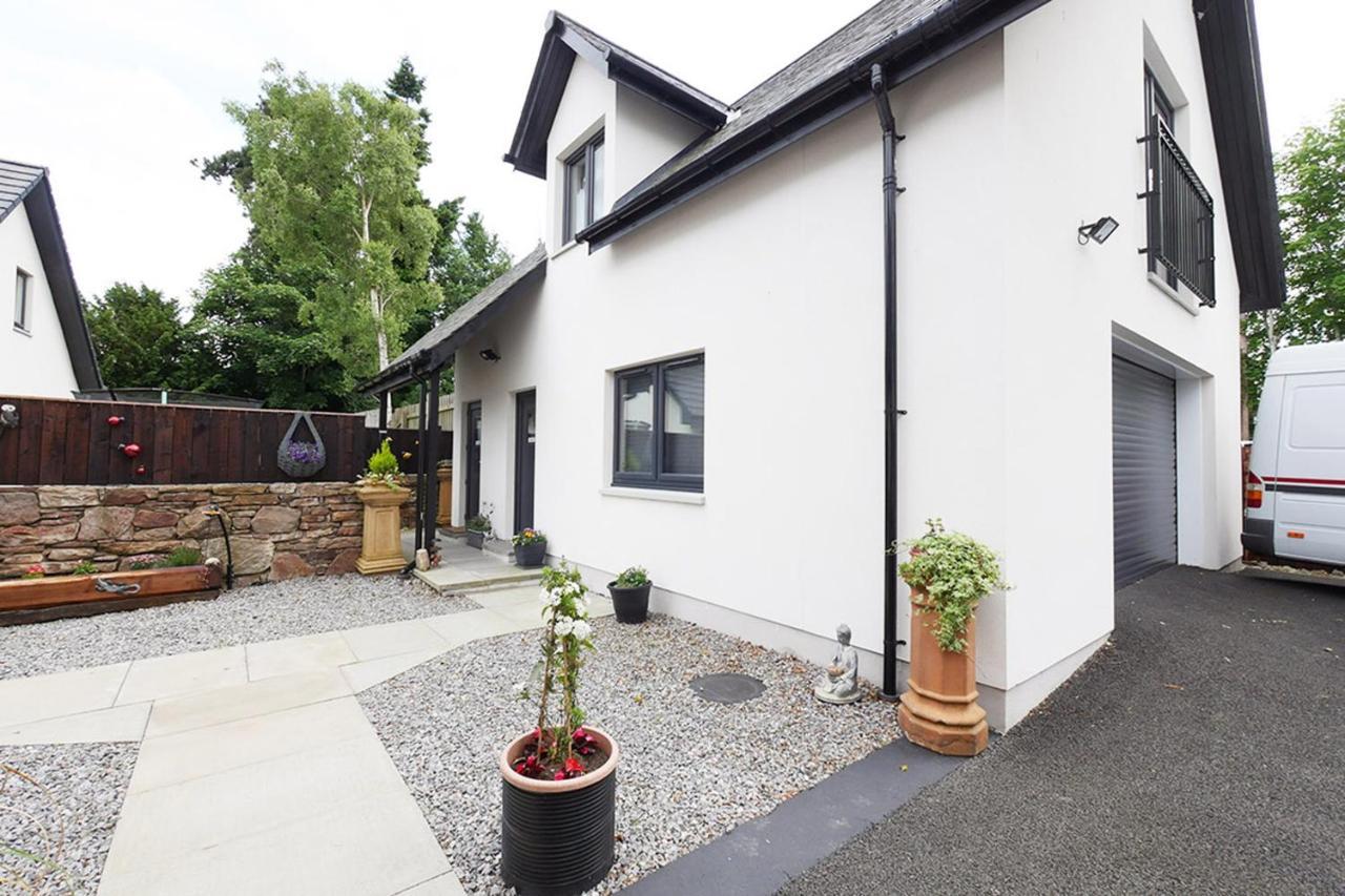 Pinewood Cottage Apartment & B&B Inverness Exterior photo